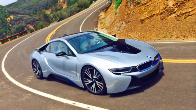 BMW i8 på Mulholland Drive